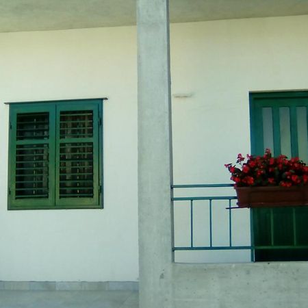 Apartment Nola Podgora Værelse billede