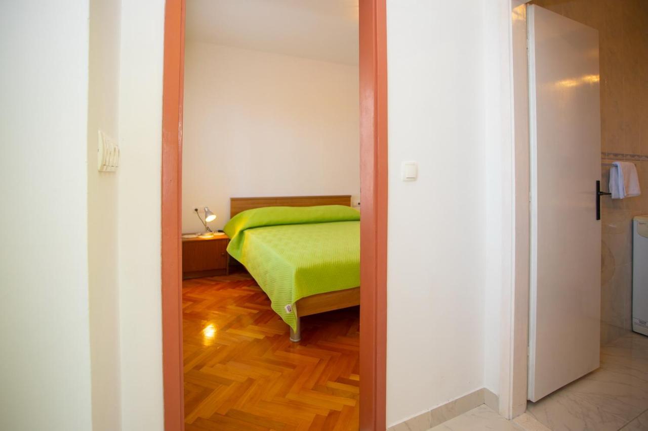 Apartment Nola Podgora Eksteriør billede