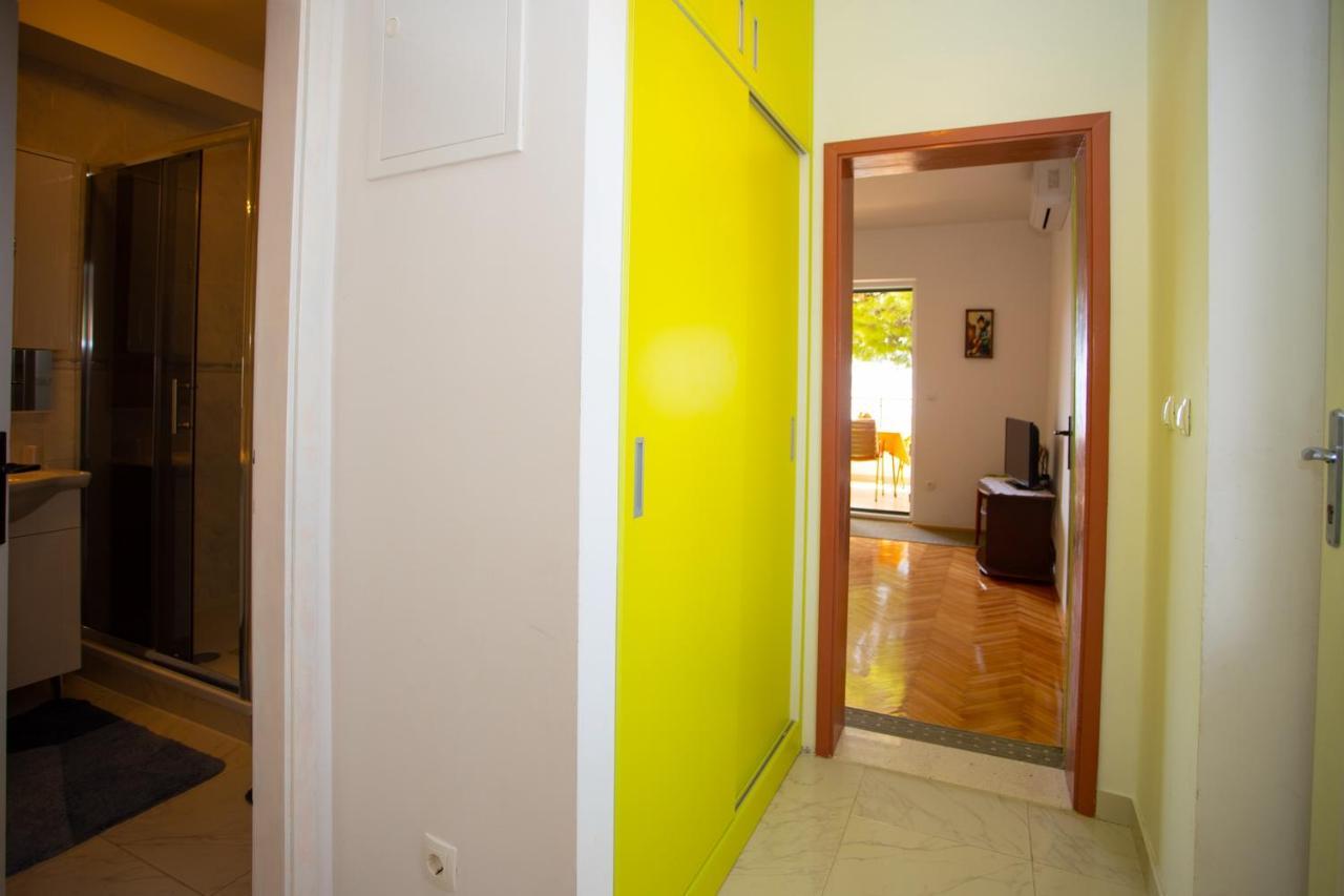 Apartment Nola Podgora Eksteriør billede