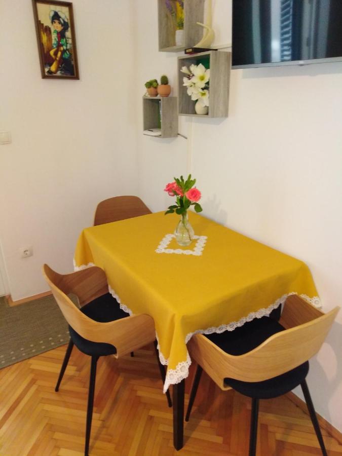 Apartment Nola Podgora Eksteriør billede