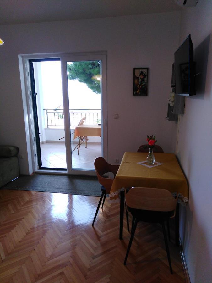 Apartment Nola Podgora Eksteriør billede
