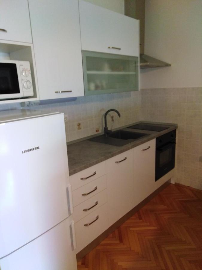 Apartment Nola Podgora Eksteriør billede