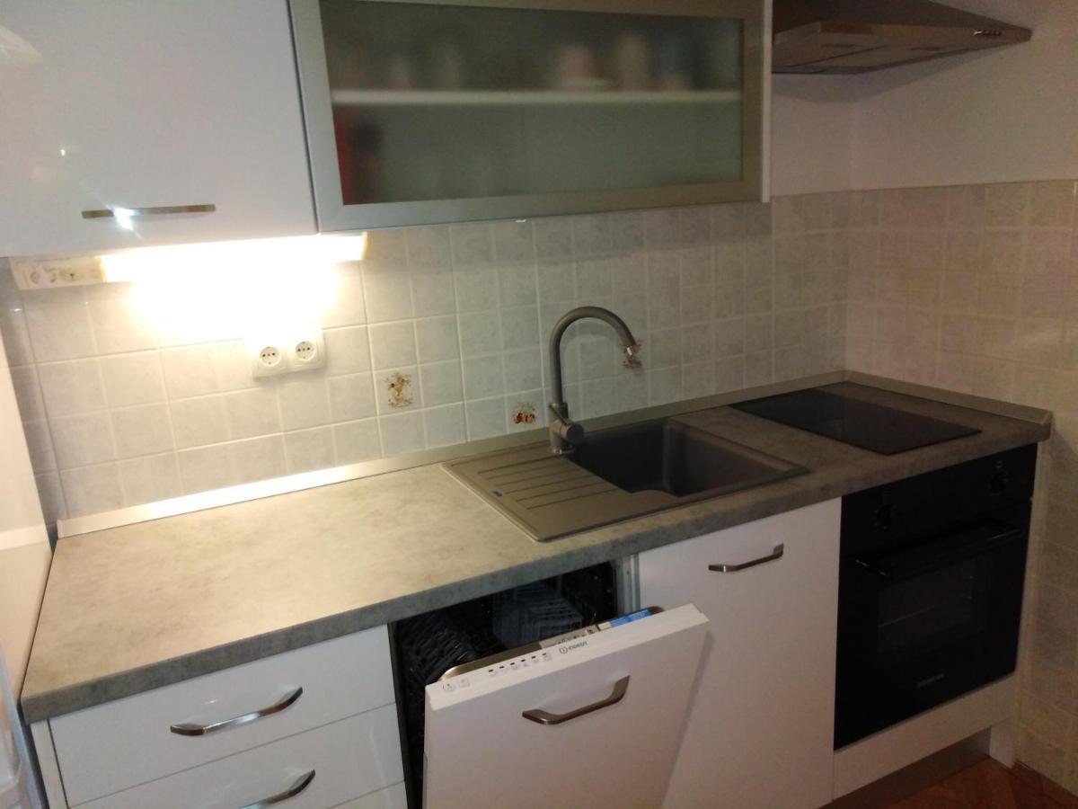 Apartment Nola Podgora Eksteriør billede