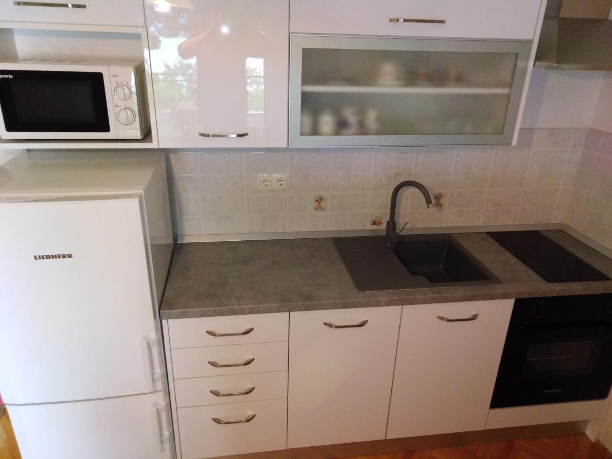 Apartment Nola Podgora Eksteriør billede
